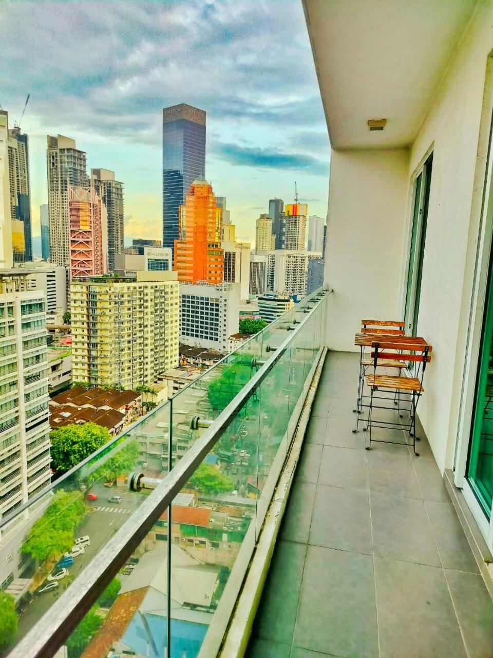 Oneiro One Bukit Ceylon Apartman Kuala Lumpur Kültér fotó